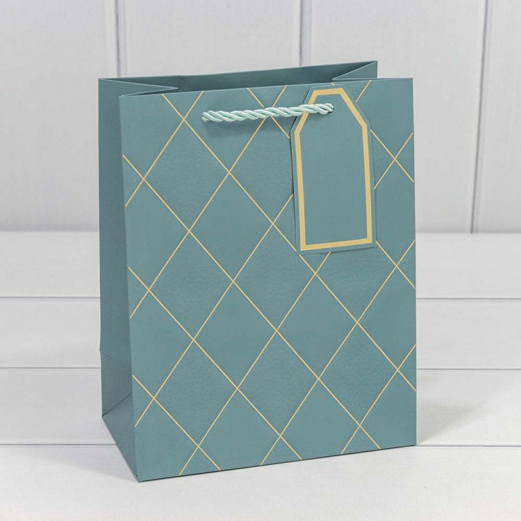 Пакет подарочный с тиснением "Ромбы" Голубой 18*23*10 210г 1/12 1/360 Арт: 300710E/18