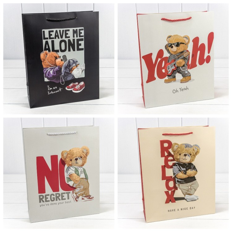 Пакет подарочный с тиснением "Мишки" (микс 109) 26*32*10 210г 1/20 1/240 Арт: 000109C